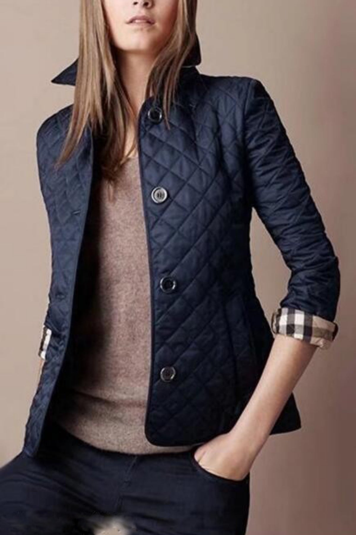 Lena - Damen-Daunenjacke | Chic, Warm, Leicht und Elegant